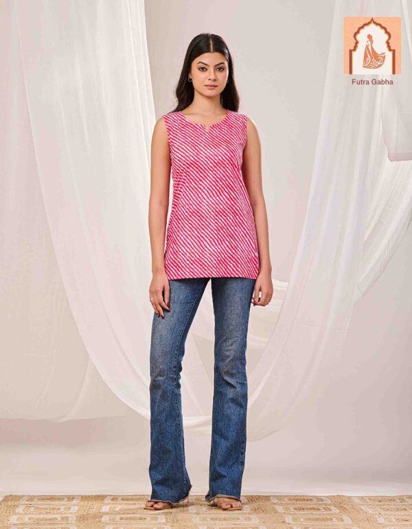 Women Stripped Round Neck Kurtis